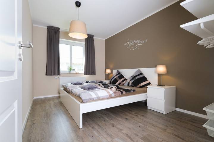 Appartement de vacances entier, *Neu* moderne Fewo No. 2 Friesenhuus Carolinensiel - nahe Harle & Cliner Quelle in Carolinensiel-Harlesiel, Wittmund