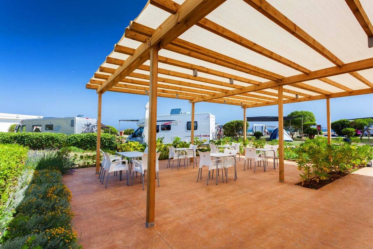Tres Estrellas Barcelona by Holacamp in Platja de Gavà (Gavà), Gavà