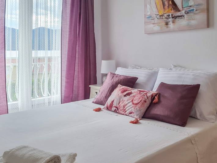 Ganze Wohnung, Ferienwohnung für 4 Personen mit Balkon/Terrasse in Viganj, Dubrovnik-Neretva