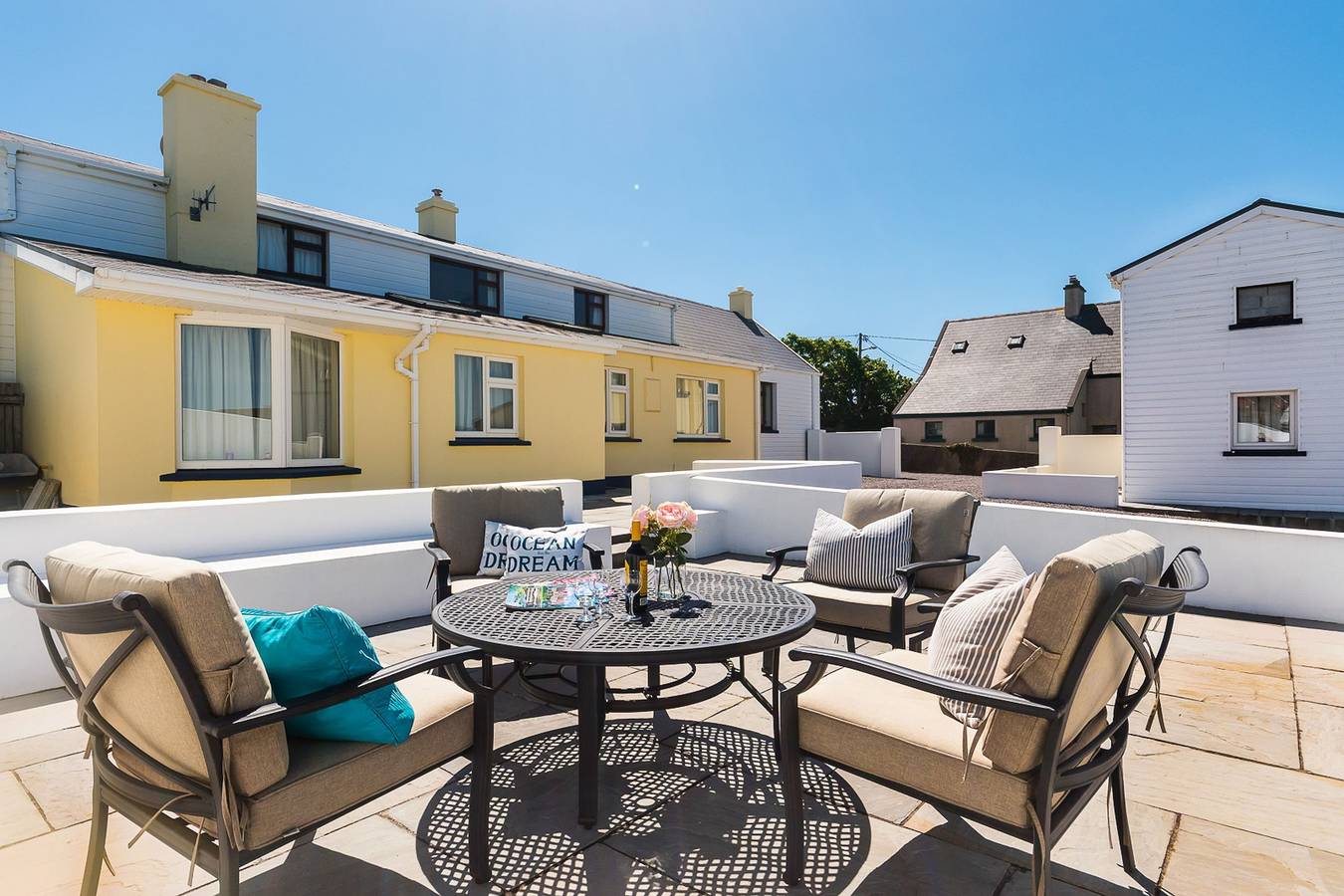 Large house with adjoining cottage close to Waterville in County Kerry