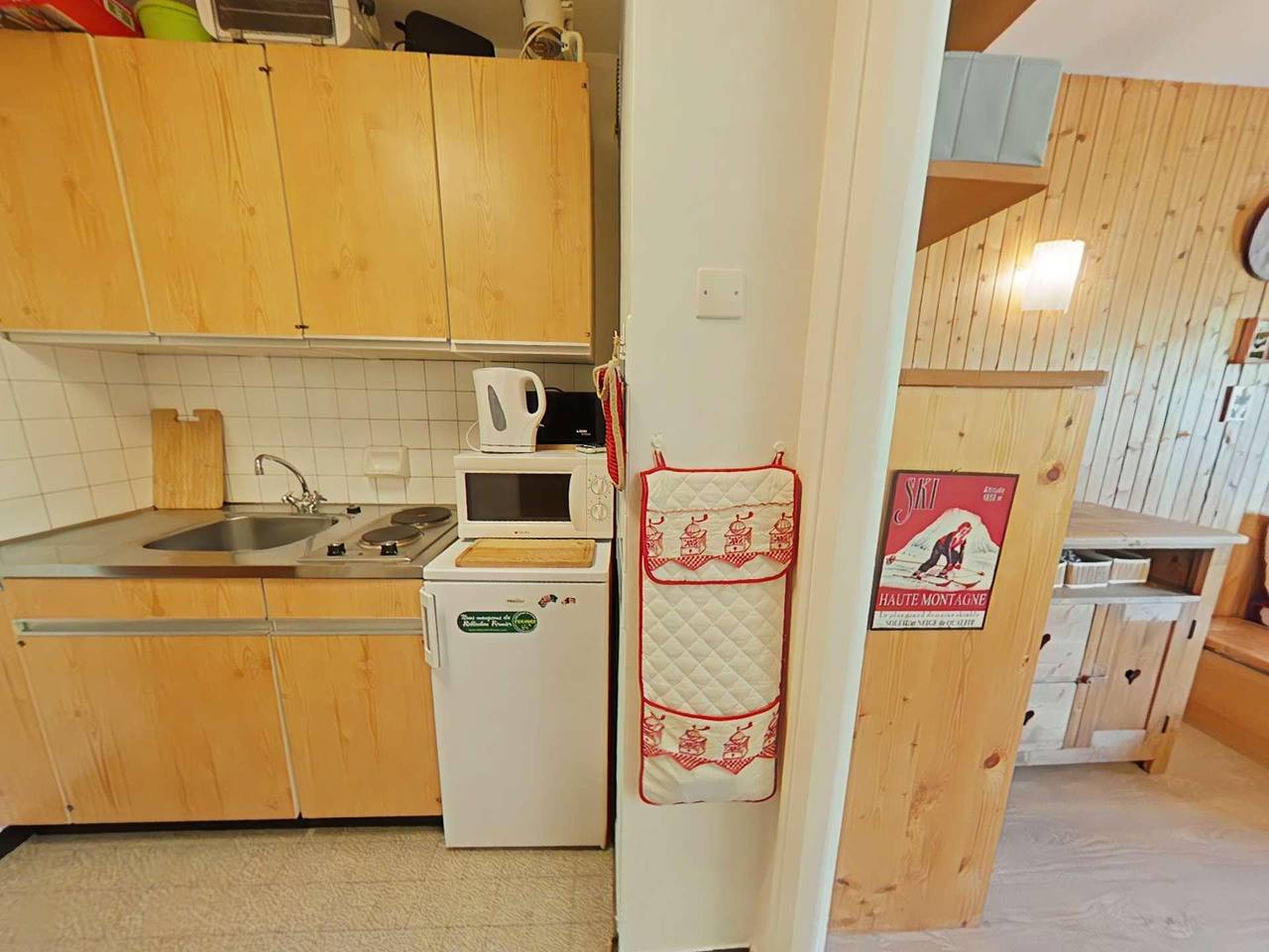 Entire studio, Résidence le Planay - Studio 4 people (1B) in Le Grand-Bornand, Annecy region