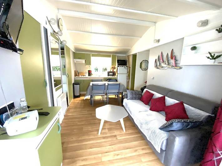Location de vacances pour 6 personnes, avec piscine à Guidel