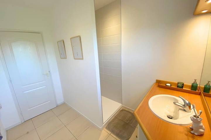 Location de vacances pour 4 personnes, avec jacuzzi ainsi que jardin et terrasse à Thézan-lès-Béziers - 4