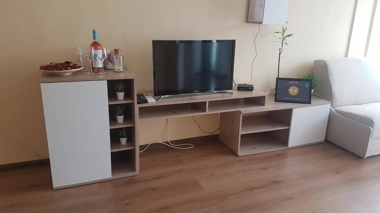 Apartment with Terrace in Gotsé Deltchev, Blagoevgrad (oblast)