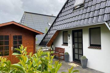 Ferienhaus für 4 Personen, mit Sauna und Terrasse sowie Garten in Dorum