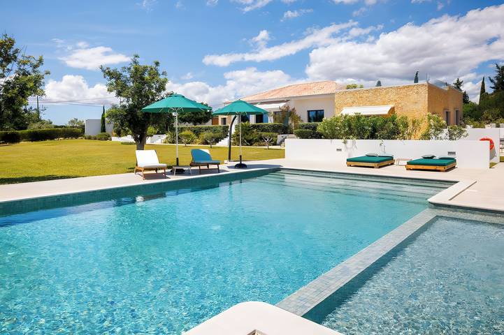 Holiday apartment for 10 people, with garden and children pool - 1