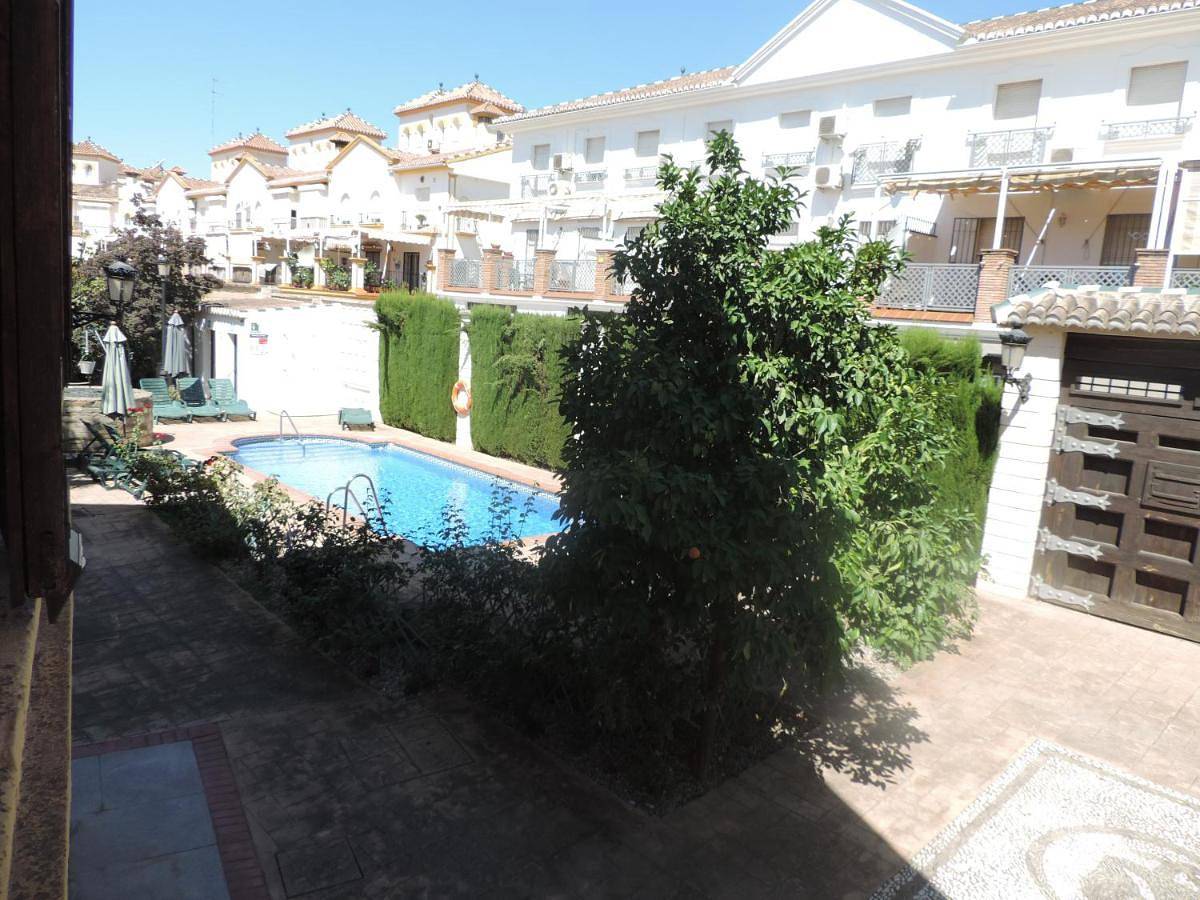 Apartamentos Caseria De Comares in Zaidín - Vergeles, Grenade