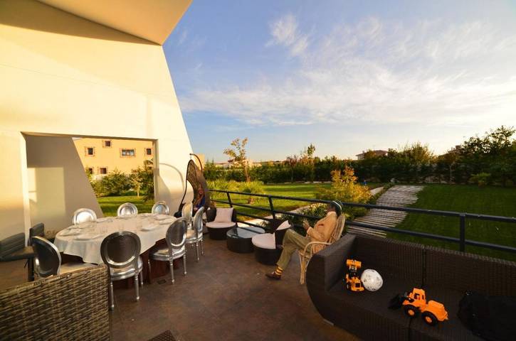 Chalet para 38 personas, con jacuzzi y sauna además de jardín y piscina en Castilla-La Mancha - 2