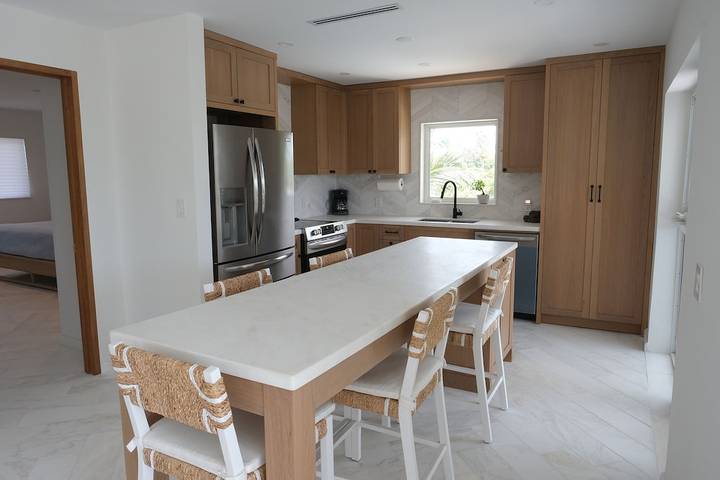 Vacation rental for 8 people, with yard in Duck Key