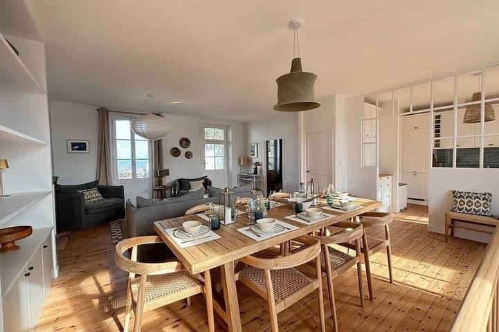 Location de vacances pour 9 personnes dans Plage Mardi-Gras