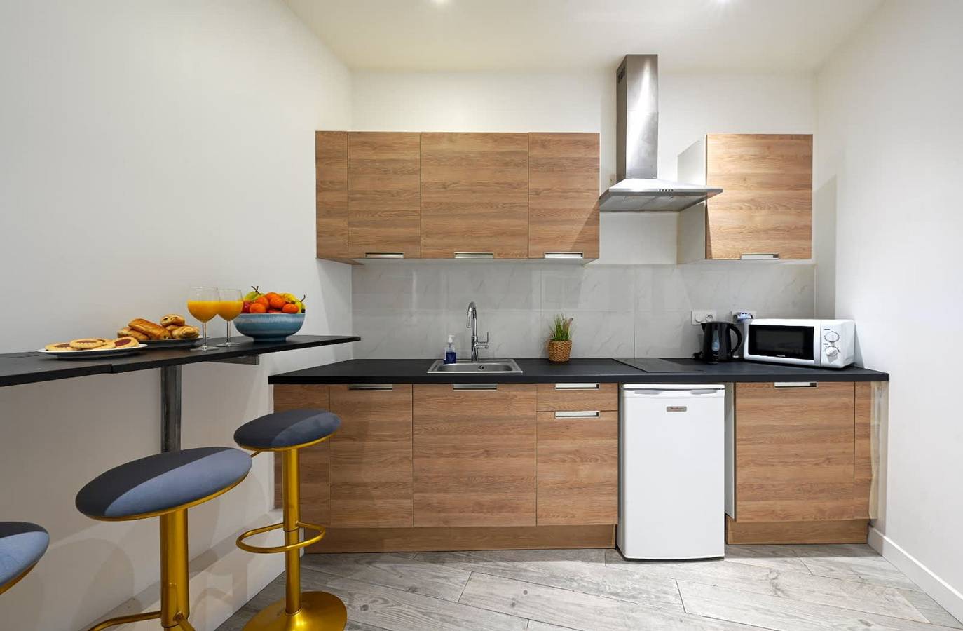 Apartamento entero, Modern Studio- Francois Mitterand Library in XIV Distrito de París, París