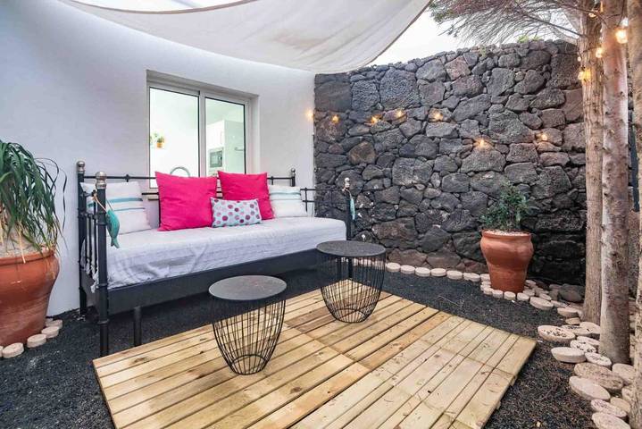 Chalet para 8 personas, con piscina además de jardín y vistas en Lanzarote - 3