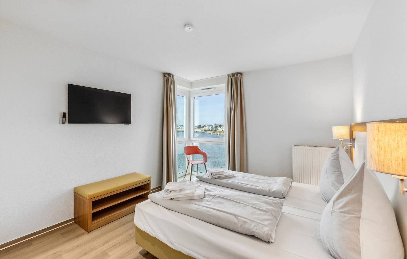 Ganze Ferienwohnung, Apartment mit Meerblick, Parkplatz, Terrasse und Internet - 300m zum Strand in Olpenitz, Kappeln