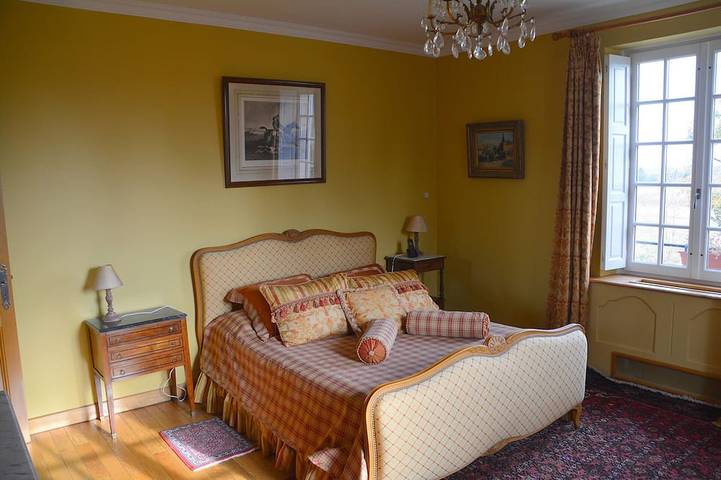 Location de vacances pour 6 personnes, avec jardin à Ladoix-Serrigny - 2