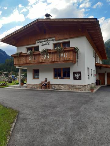 Cottage pour 4 personnes, avec vue et balcon, adapté aux familles à Steeg