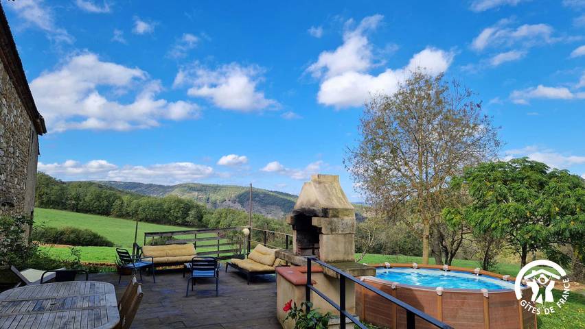 Gîte pour 7 personnes, avec piscine et terrasse à Mouzieys-Panens - 3