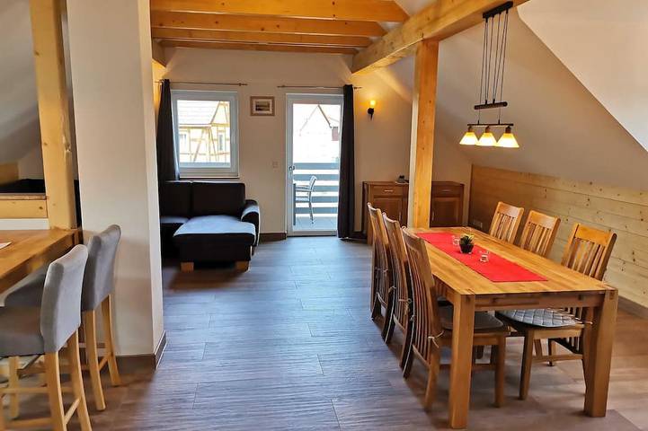 Ferienwohnung für 7 Personen, mit Balkon und Sauna sowie Garten - 1