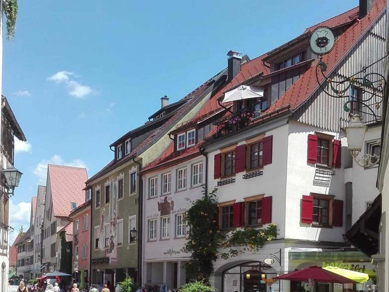 Ganze Ferienwohnung, Altstadtperle - wohnen mittendrin - - Altstadtperle Wohnung 1 in Wangen im Allgäu, Region Bodensee-Oberschwaben