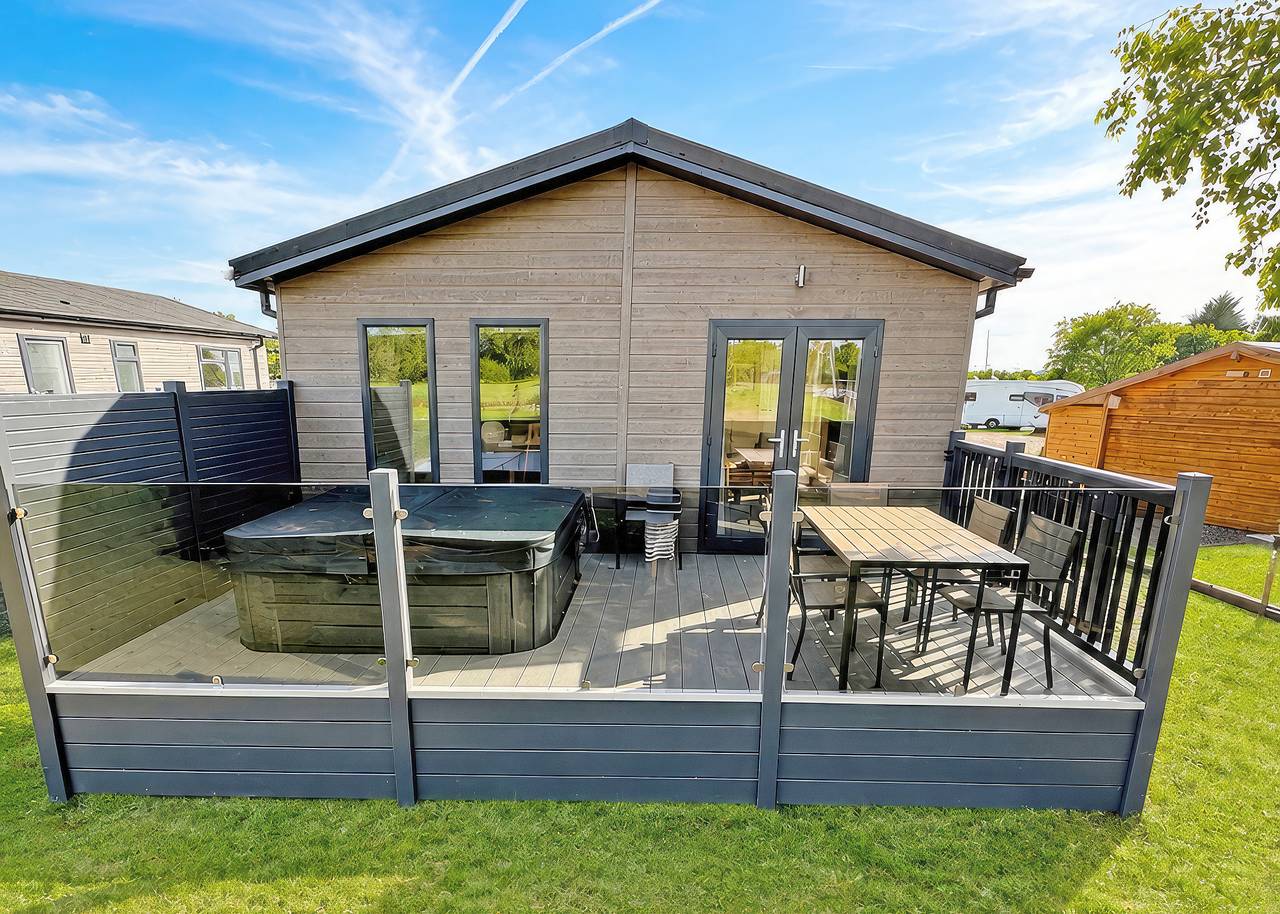 Wagtail Lodge in Hinckley and Bosworth, Heart of England