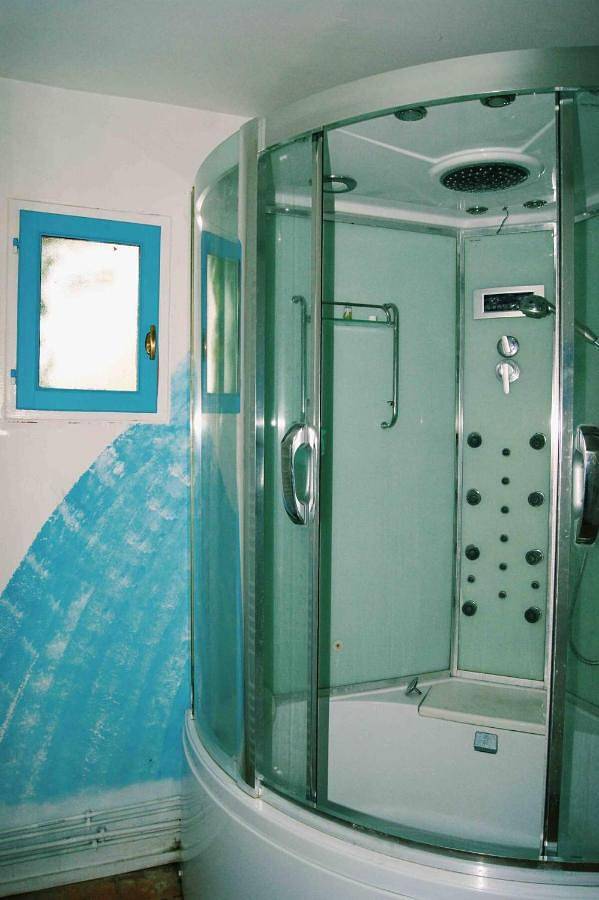 Location de vacances pour 4 personnes, avec piscine ainsi que vue et jardin à Montlouis-sur-Loire - 2