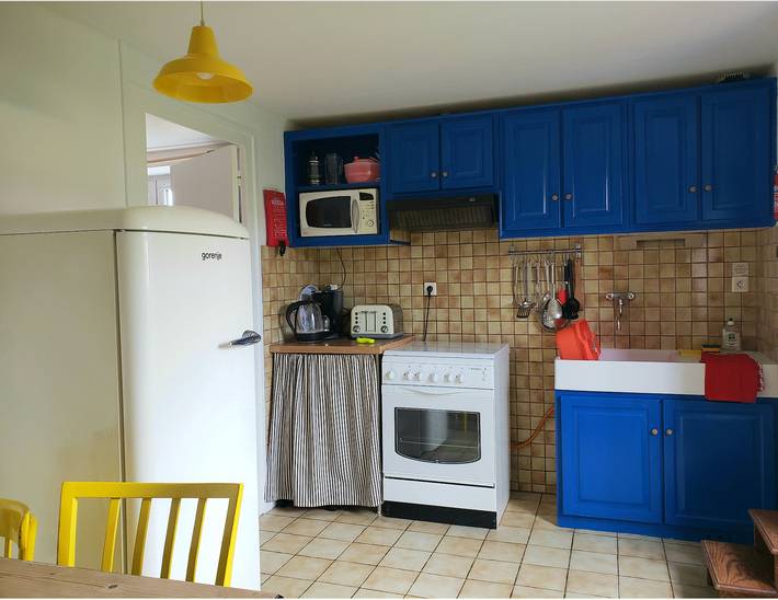 Gîte pour 4 personnes, avec piscine, adapté aux familles à Vasles - 2