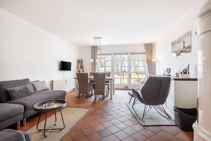 Ferienhaus für 5 Personen, mit Terrasse und Garten in Witsum