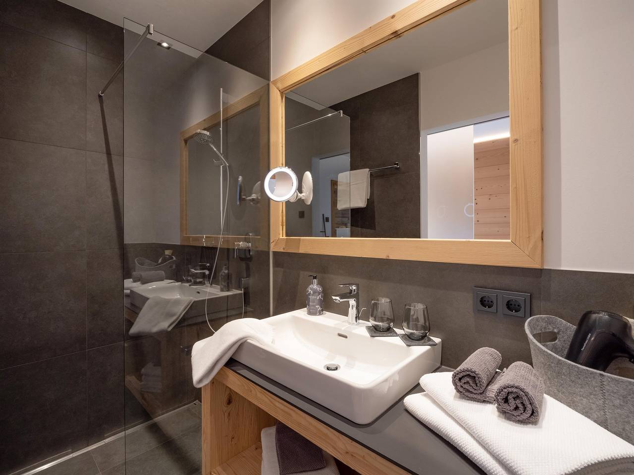 Ganze Ferienwohnung, Lodge Freiraum in Sankt Ulrich am Pillersee, Tiroler Unterland