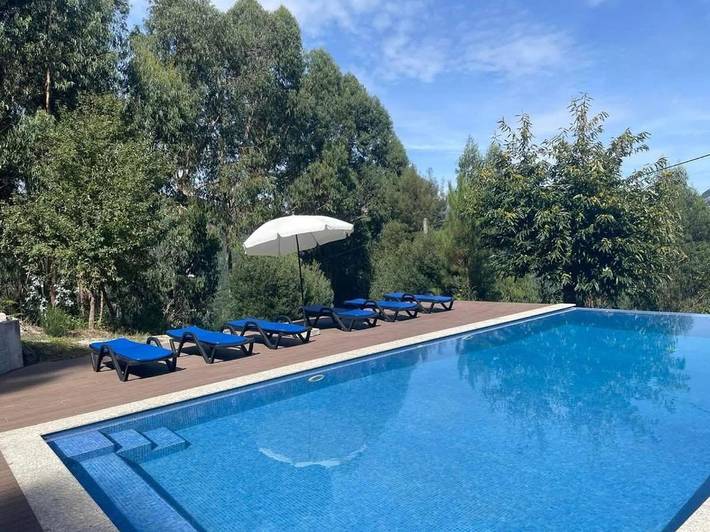 Casa de férias para 6 pessoas, com Varanda e Terraço e ainda Jardim and Piscina em Vieira do Minho