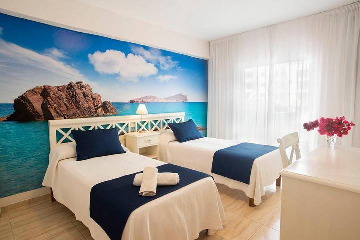 Maison d’hôte pour 10 personnes, avec piscine et terrasse à Santa Eulària des Riu - 3