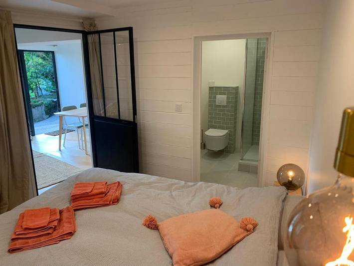 Location de vacances pour 2 personnes, avec vue et terrasse à Neauphle-le-Château - 2