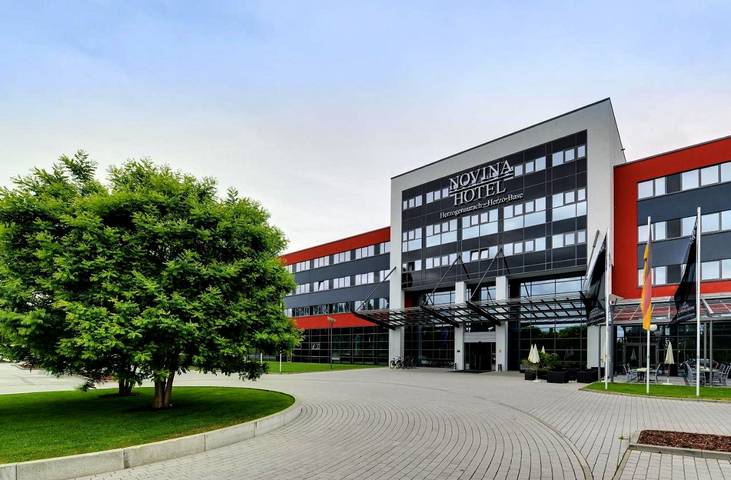 Hotel für 10 Personen, mit Terrasse und Sauna in Herzogenaurach