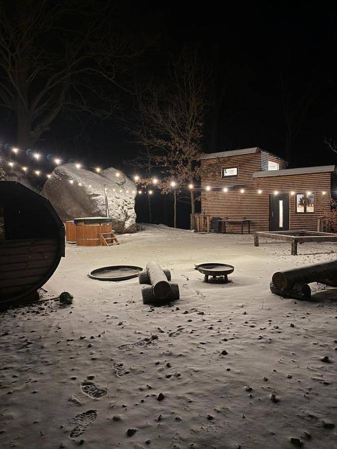 Camping voor 2 personen, with terras and uitzicht as well as sauna and tuin in Tsjechië