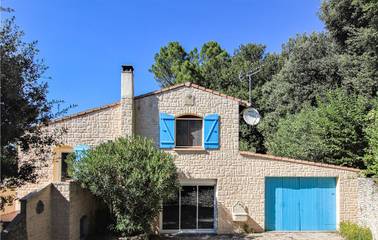 Gîte pour 8 personnes, avec jardin et terrasse à Colonzelle