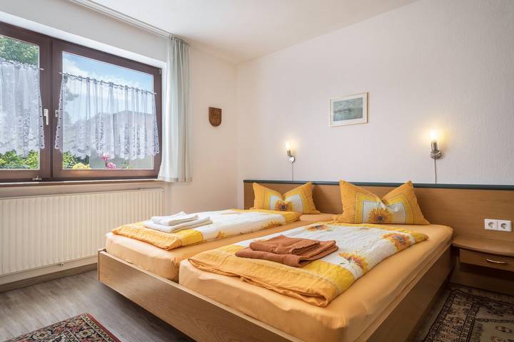 Ganzes Studio, Bett und Frühstück bei Gertrud mit Garten, Terrasse und Spielplatz in Hergensweiler, Bayerisch Schwaben