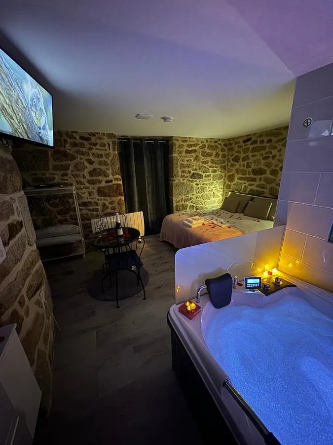 Apartamento de vacaciones para 2 personas, con balcón y jacuzzi - 1
