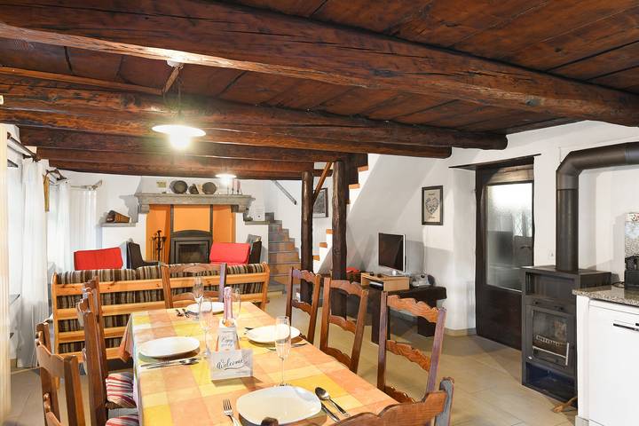 Chalet für 9 Personen, kinderfreundlich im Ticino - 2