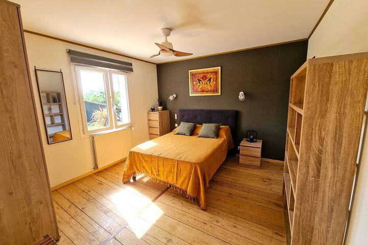 Location de vacances pour 8 personnes, avec jardin à Coursac - 2