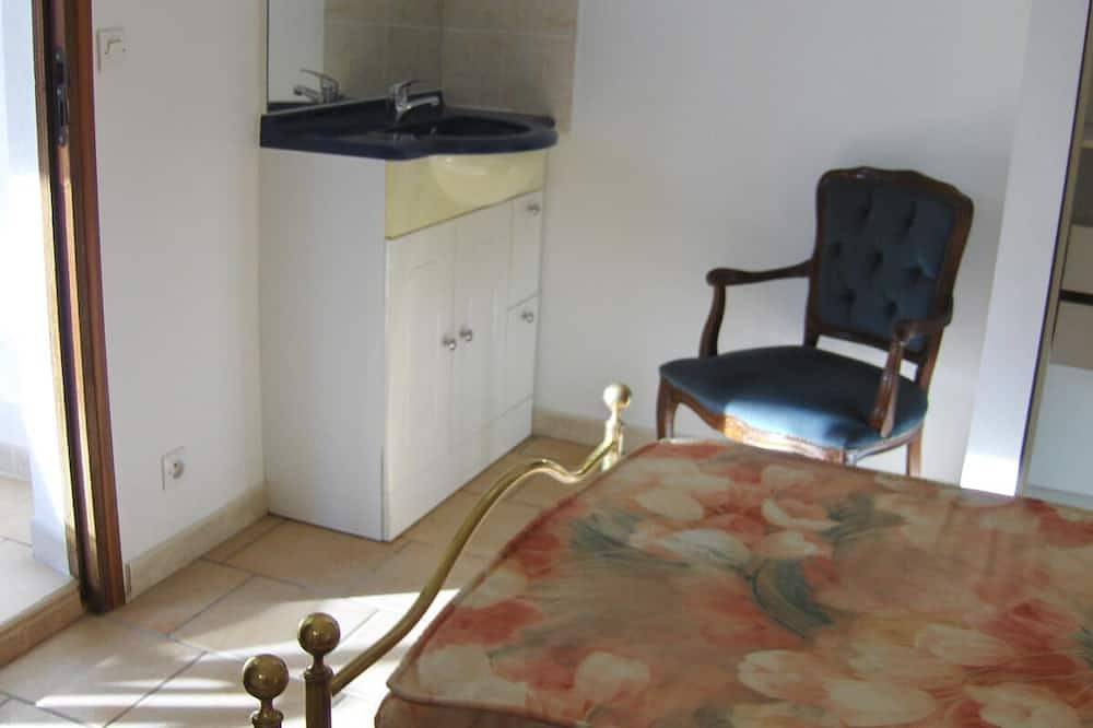 Bonita casa con terraza in Le Luc, Region de Draguignan