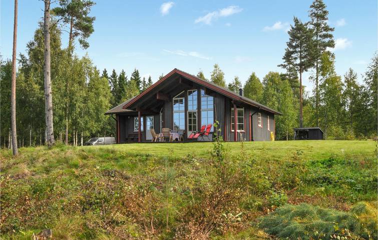 Ferienhaus für 6 Personen, mit Garten und Terrasse sowie Seeblick in Värmland