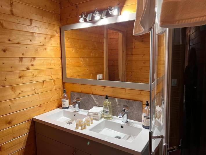 Gîte pour 8 personnes, avec balcon et vue à Urzy - 4