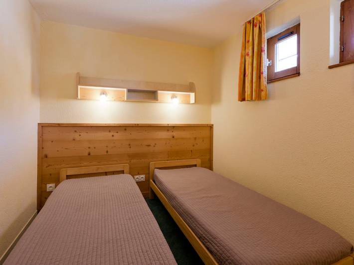 Appartement entier, T3 en duplex skis aux pieds, 9 pers, parking in La Tania, La Perrière