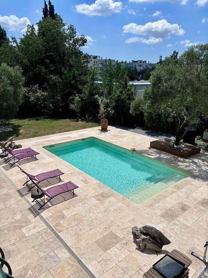 Appartement entier, One-Bedroom Apartment in Clermont-l'Hérault, Région de Lodève