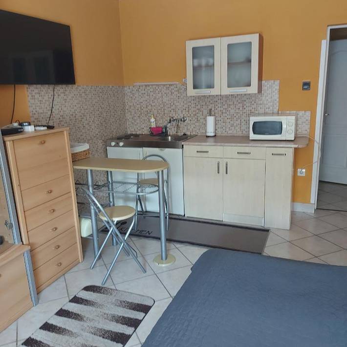 Gîte pour 6 personnes, avec jardin à Eger - 3