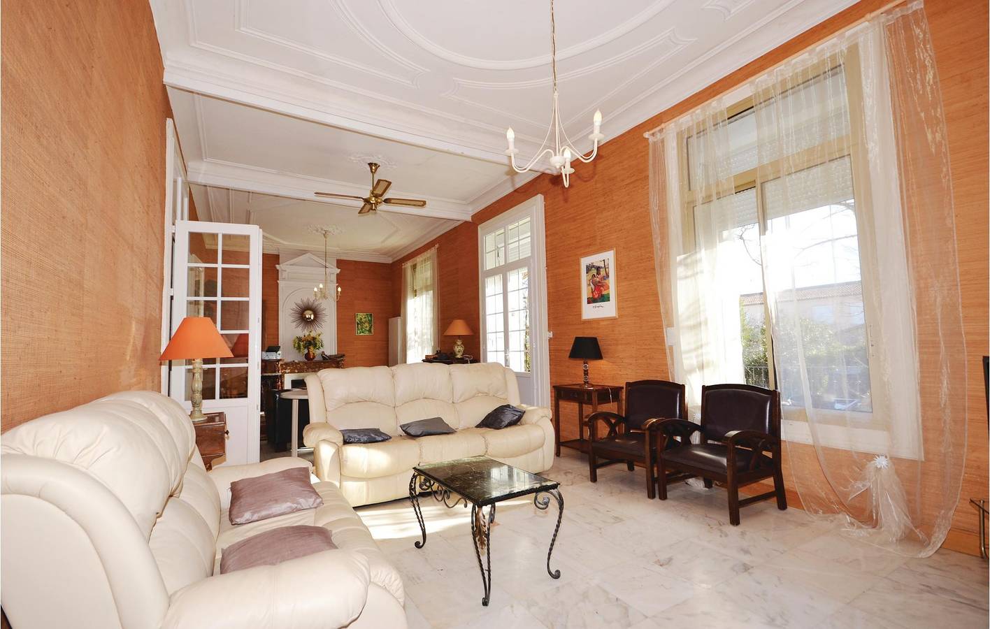 Aumes Apartment: Pool, Parking, & City Center Nearby in Montagnac, Côte d'Améthyste