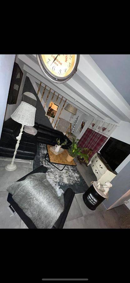 Apartamento para 8 personas, con Balcón y Terraza además de Jardín y Piscina en Les Angles (Gard)