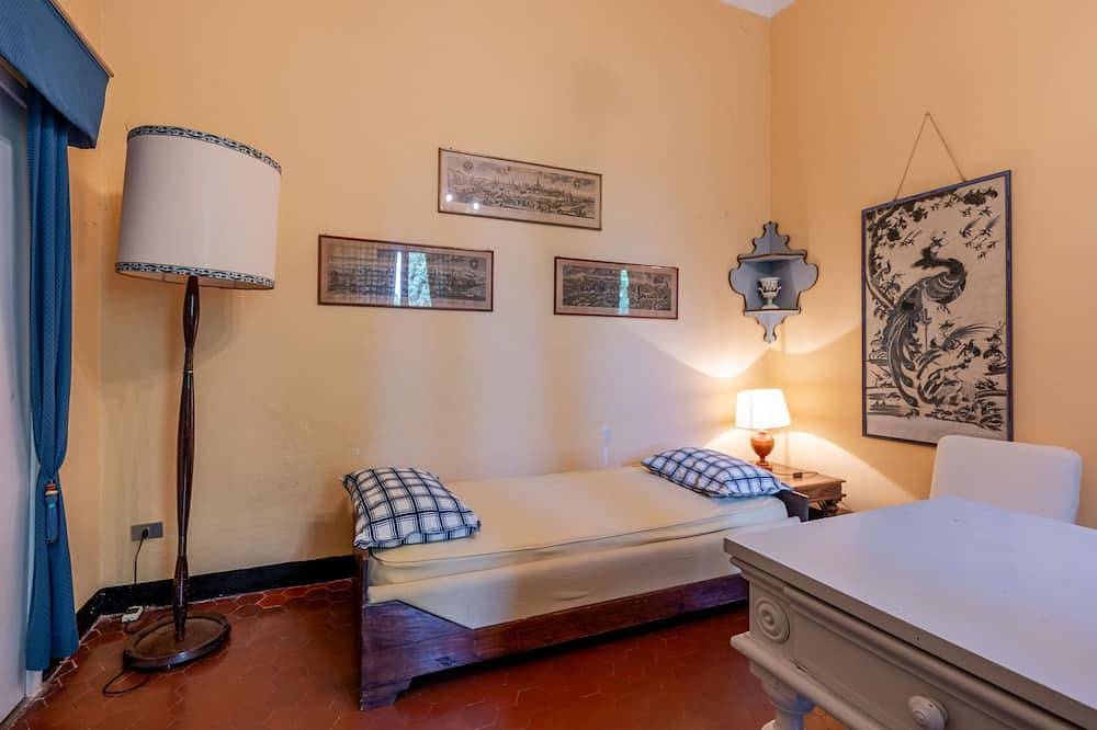 Entire apartment, Bagnolo by Interhome in Albisola Capo, Albisola Superiore