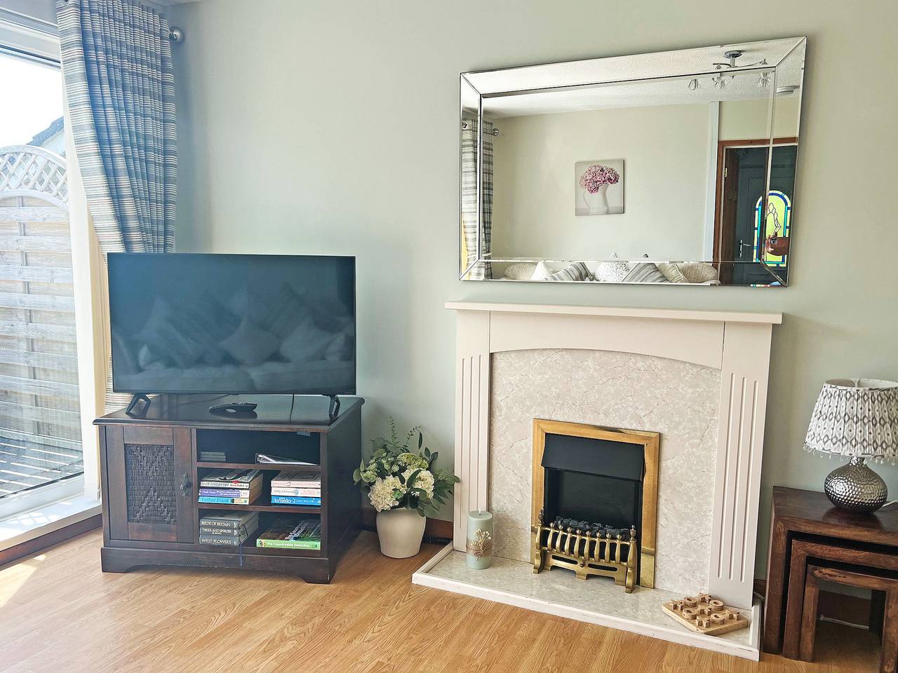 Bungalow Highfields in Swansea region