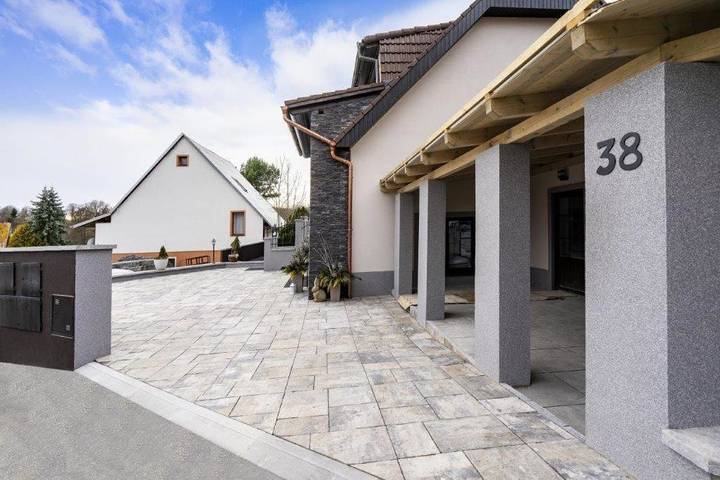 Gîte pour 3 personnes, avec terrasse et vue à Rozvadov - 2