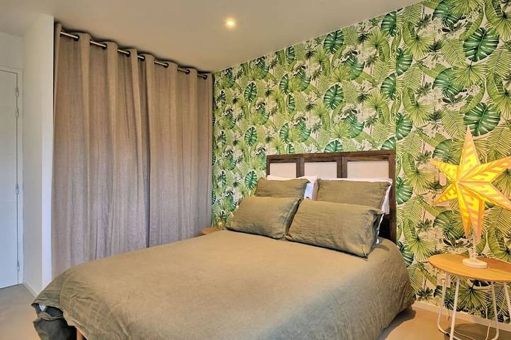 Gîte pour 4 personnes, avec jardin dans Les Rosaires - 2