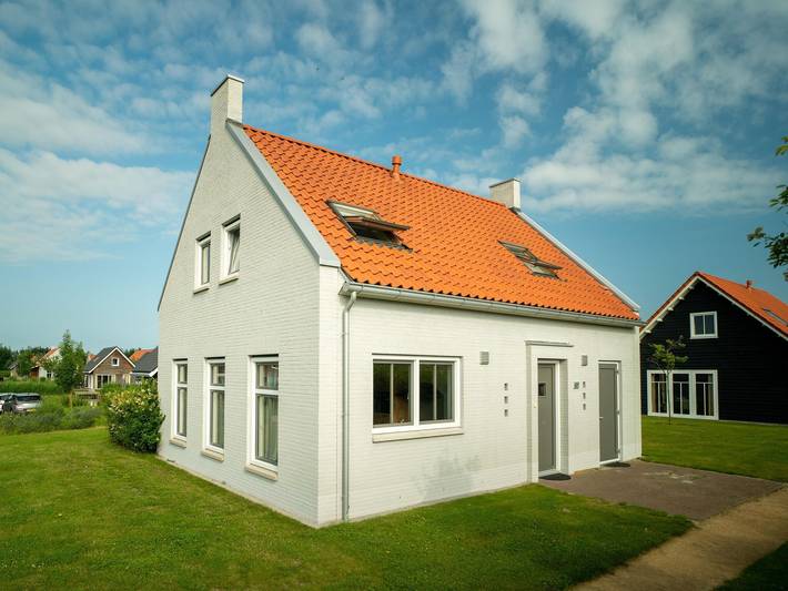 Ferienhaus für 8 Personen, mit Pool und Sauna sowie Garten, mit Haustier in Nieuwvliet